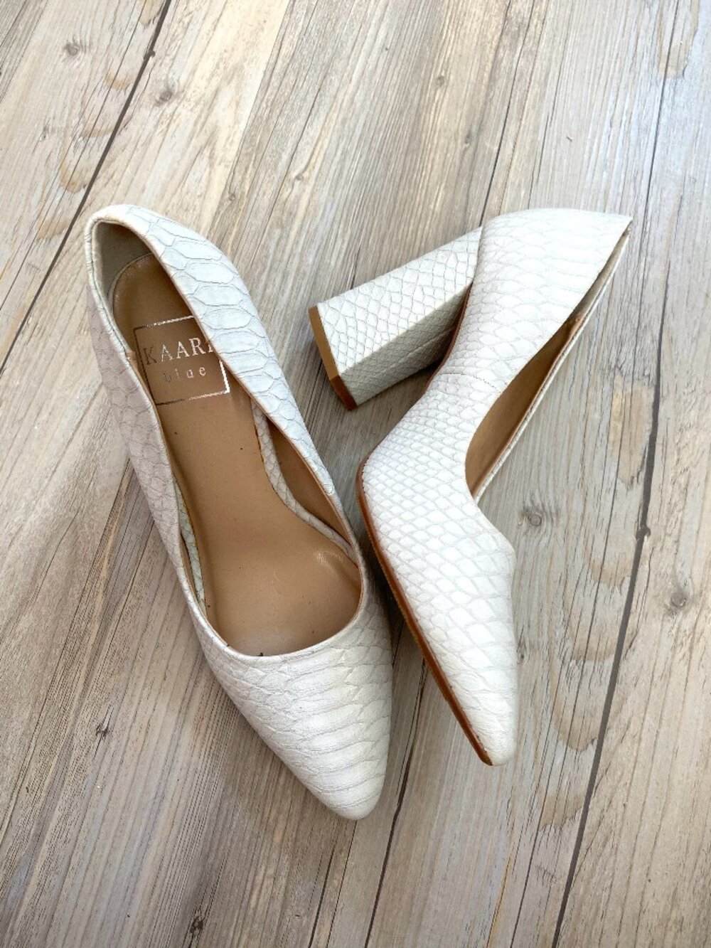 Kaari Blue White Snakeskin Chunky Heels Size 7